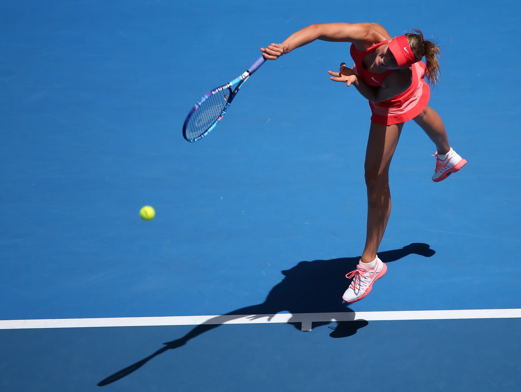 Maria sharapova blinkt ihre höschen bei der 2. runde spiel der australian open
 #75174980