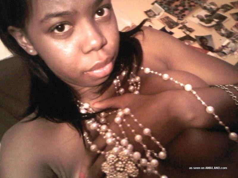 Amateur ebony GF with pierced nips taking topless pics #68212988