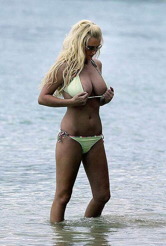 Celebrity Michelle Marsh posing in sexy bikini and nude boobs #75401241