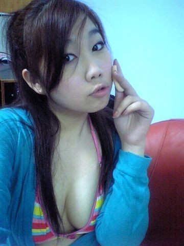 Busty japanese cutie posing for amateur pics #67215709