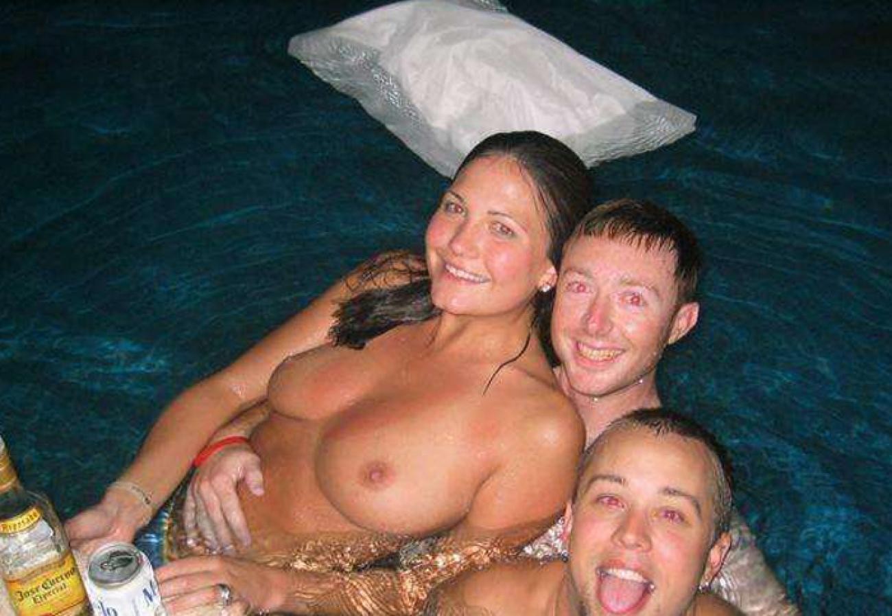 Pictures of drunk GFs in bar and pool parties #77135543