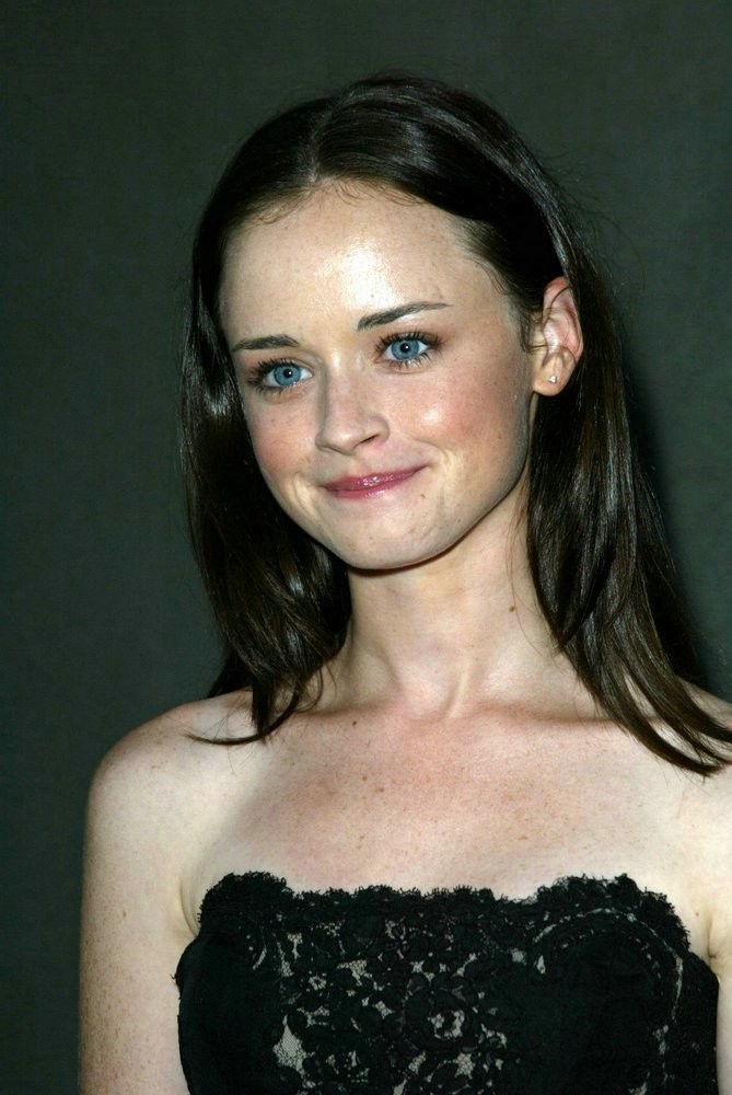 Lovely celebrity Alexis Bledel with her collection of hot photos #75340876