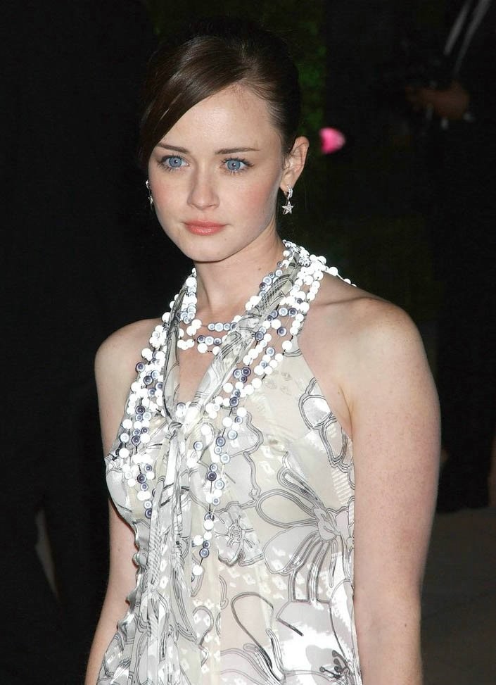 Lovely celebrity Alexis Bledel with her collection of hot photos #75340890