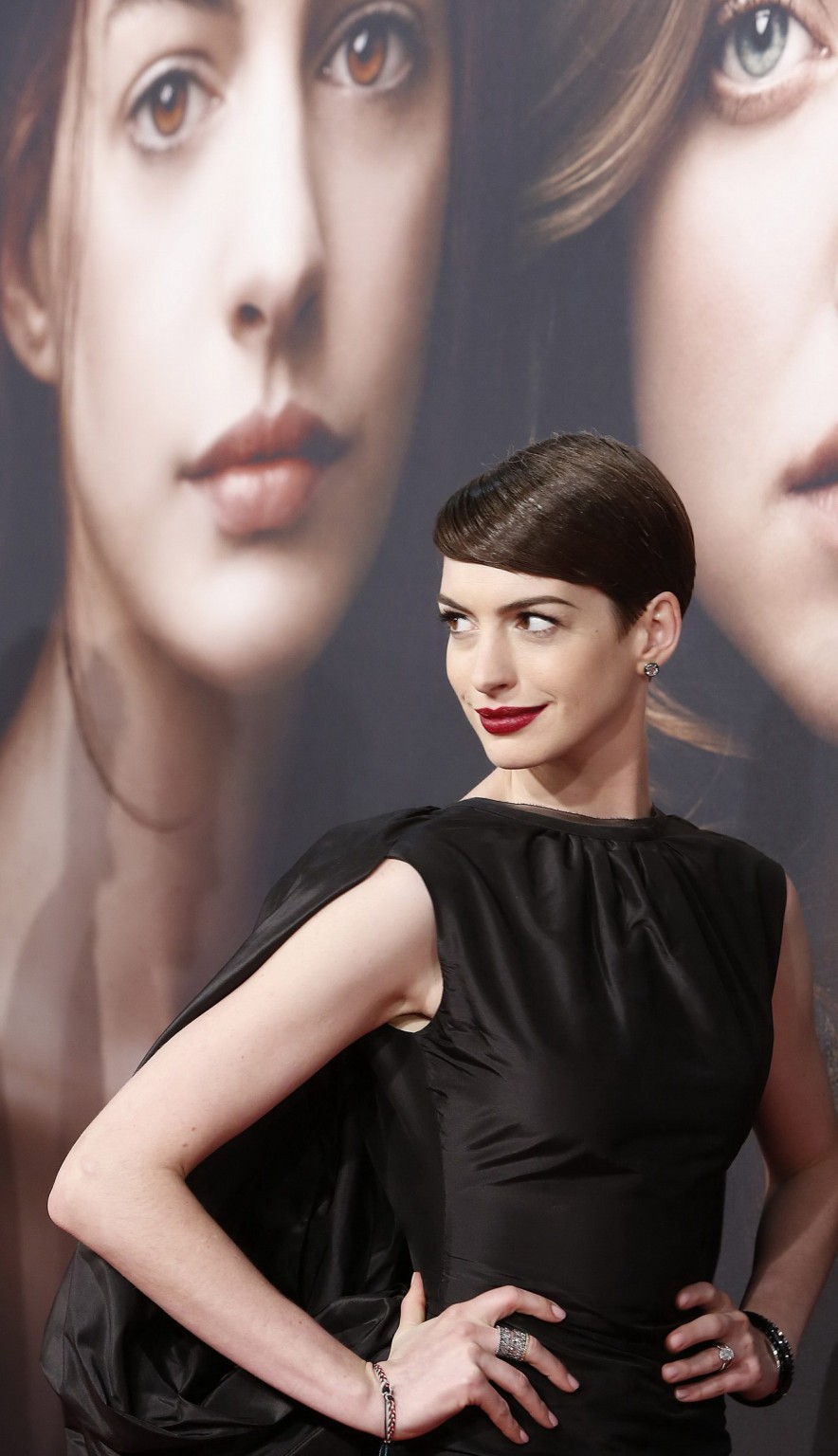 Anne Hathaway flashing her pussy at 'Les Miserables' premiere in NYC #75246418