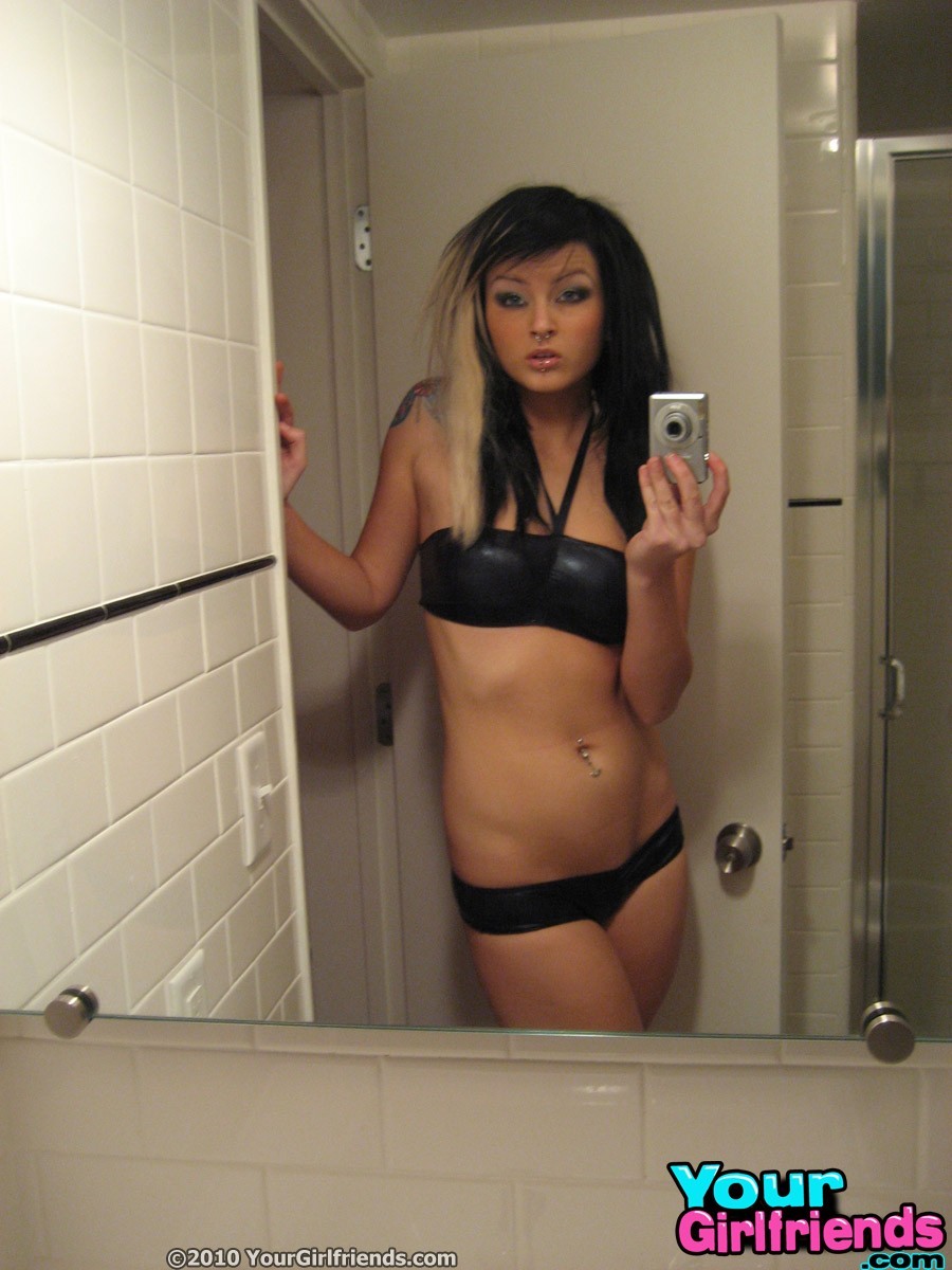 Emo teen snaps some mirror pics of her hot as fuck body for her BF #67332947