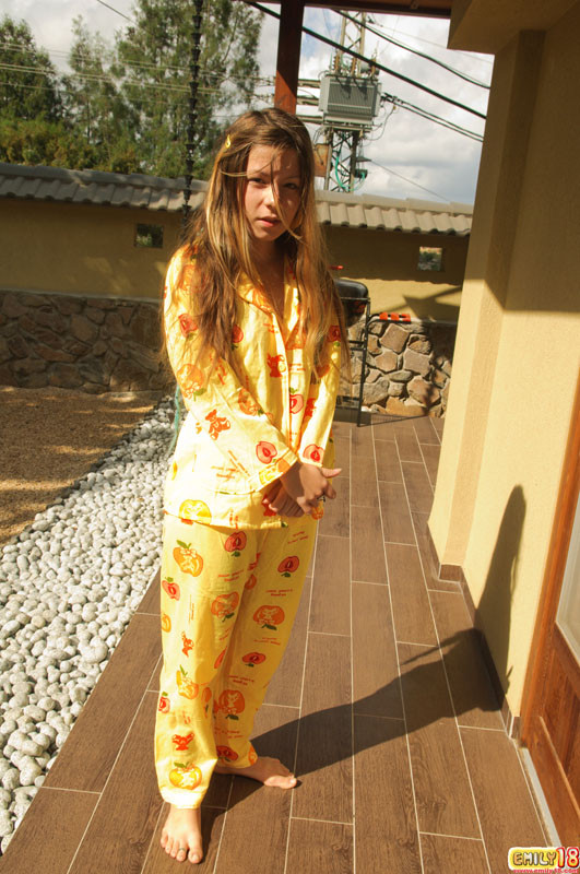 Emily 18 Steps Out On The Deck In Her Yellow Pajamas And Her Body Is Super Cute 