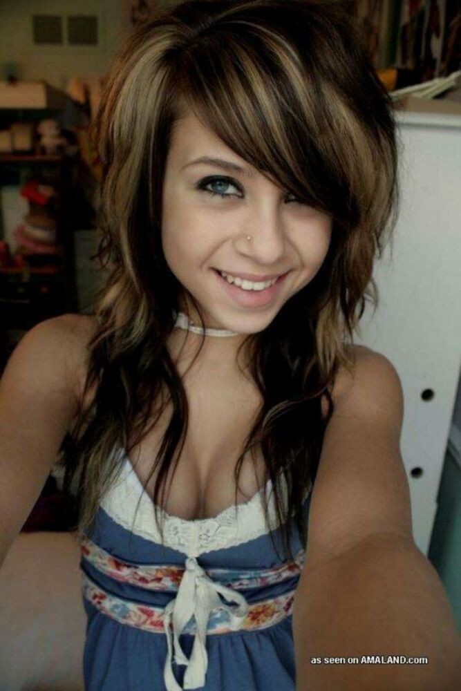 Emo and goth gfs posing and selfshot pics 9 #68286312