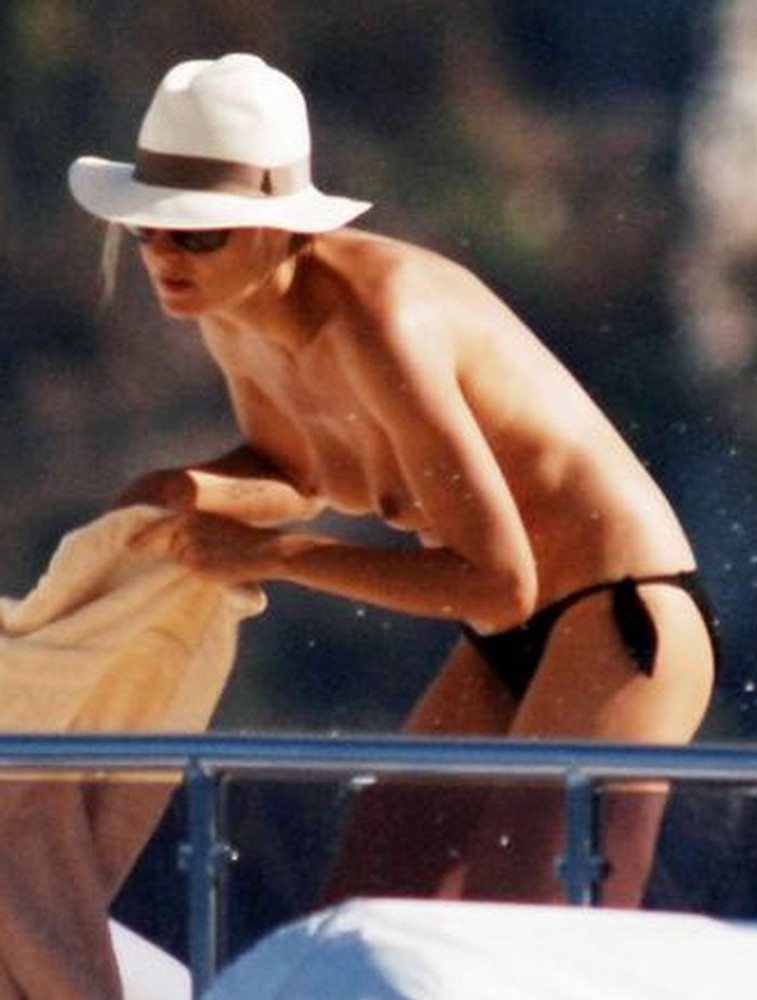 Heidi Klum caught tanning topless on vacation #75331733