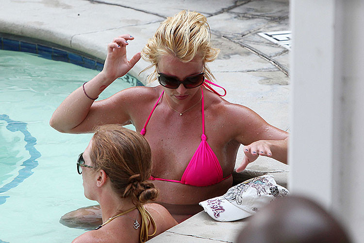 Britney Spears exposing her nice pussy upskirt and posing very sexy in bikini pa #75383120