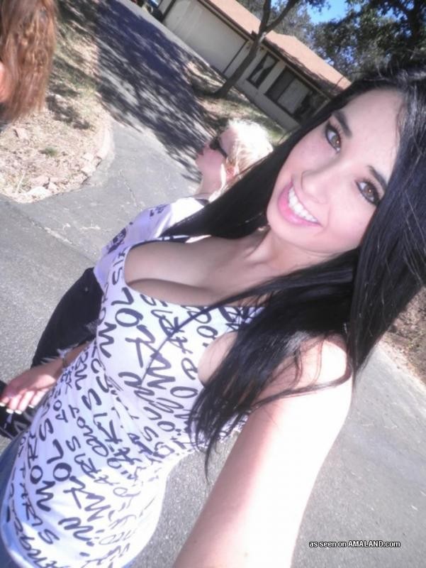 Colección de una magnífica nena tetona camwhoring al aire libre
 #72951096