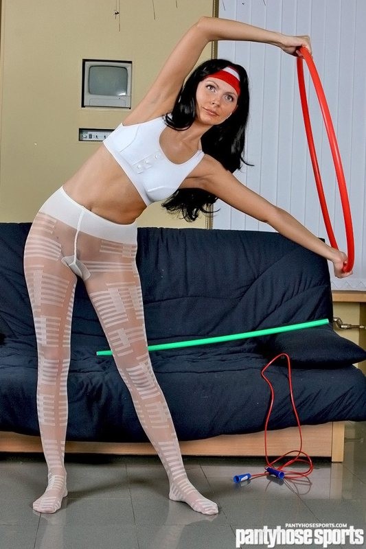 Brune hula-hooping in white fashion pantyhose #70086235