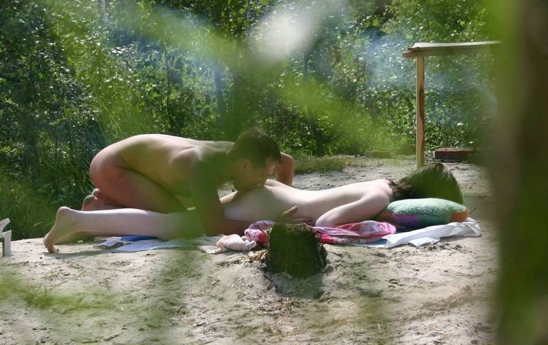 Avertissement - photos et vidéos de nudistes réels et incroyables
 #72274170