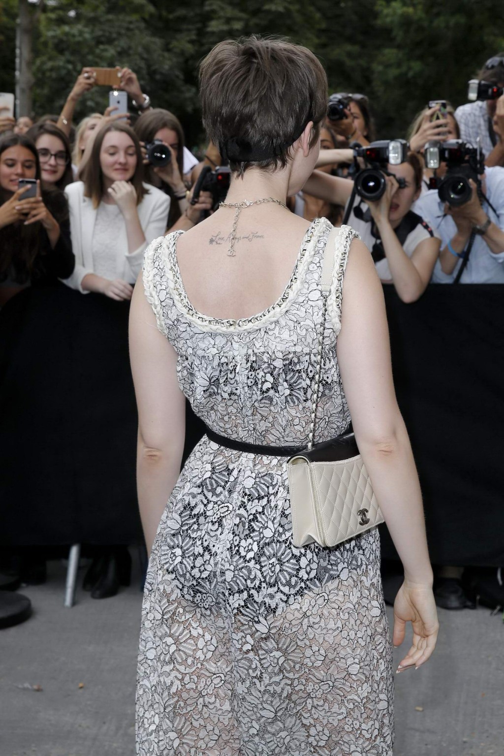 Lily Collins en sous-vêtements transparents à Paris
 #75159048