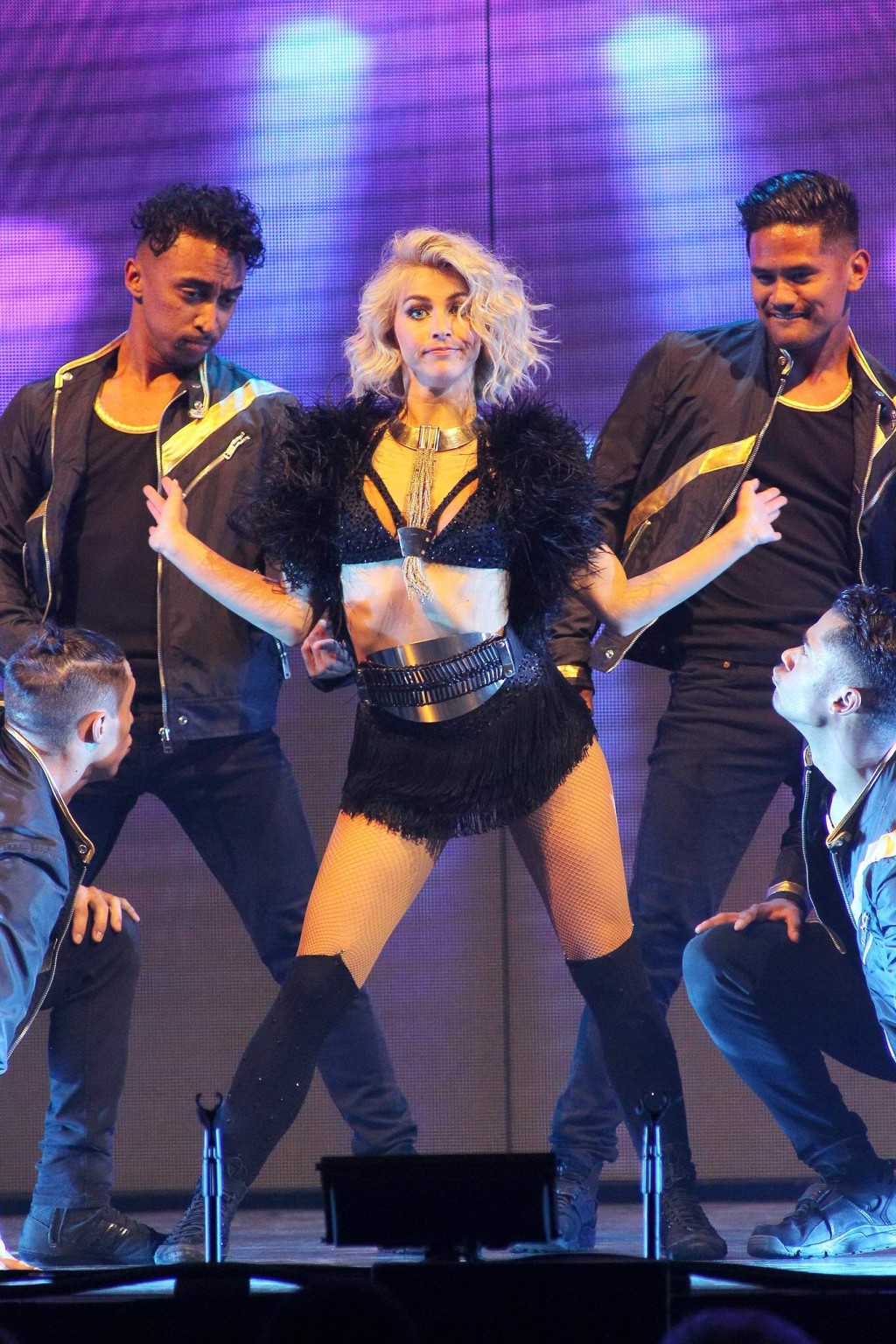 Julianne Hough showing off her ass on stage at MOVE Live on Tour #75160252