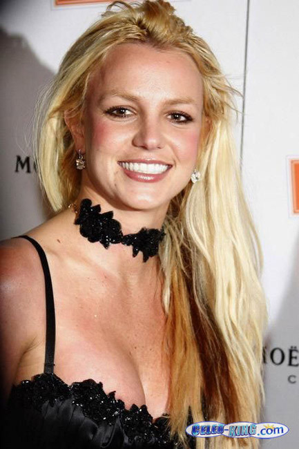 Britney spears paparazzi coño afeitado y tetas calientes
 #75425314