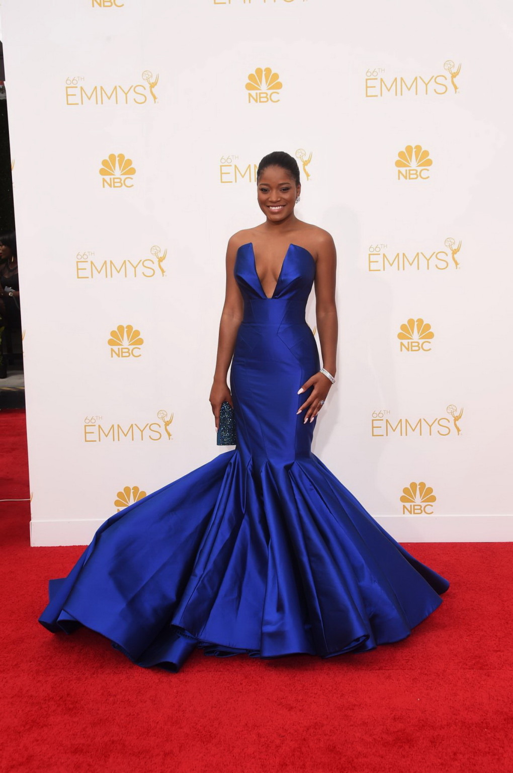 Keke Palmer shows off her big boobs braless in a blue low cut strapless dress at #75187298