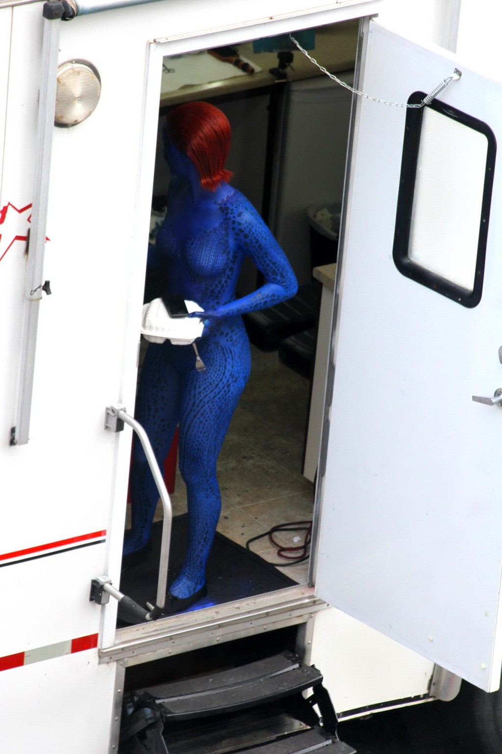 Jennifer Lawrence fully nude with Mystique makeup on the X-Men set in Montreal #75230339