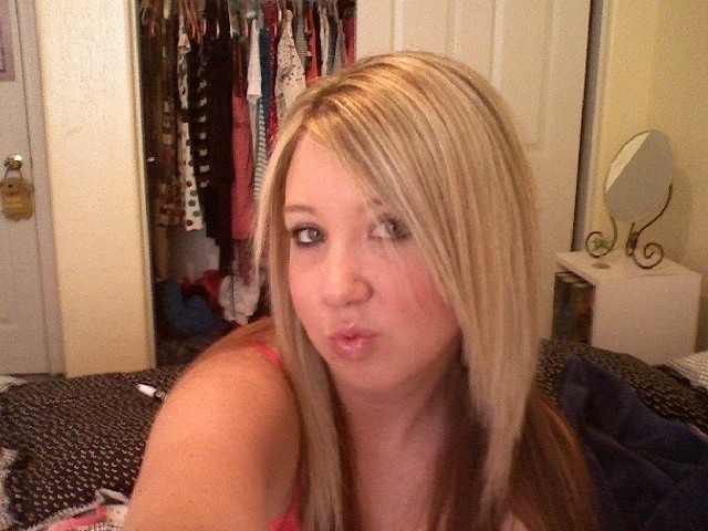 Mirror chick selfshooting part 2 #77085122