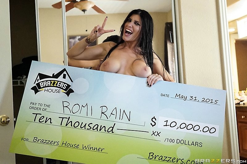 Brazzers house orgy finale with fucking and 10000 dollars prize #72235445