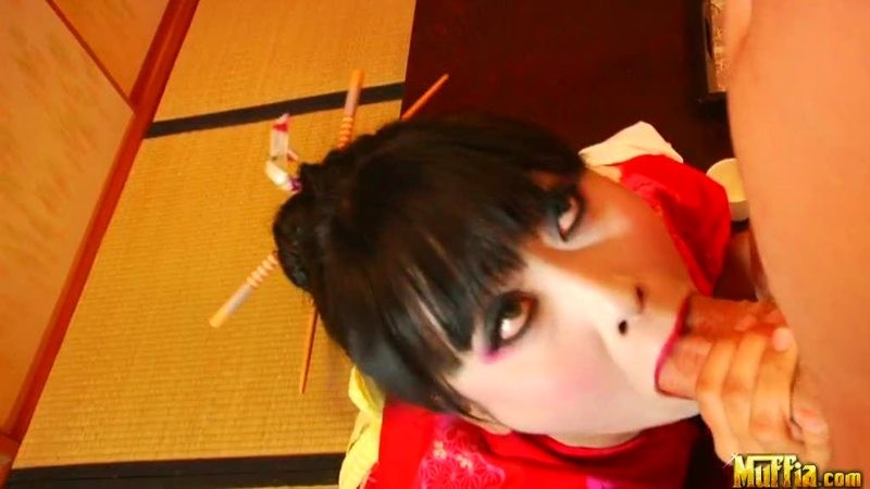 Geile Geisha gefickt von einem weißen Kerl mit großem Schwanz
 #69923847