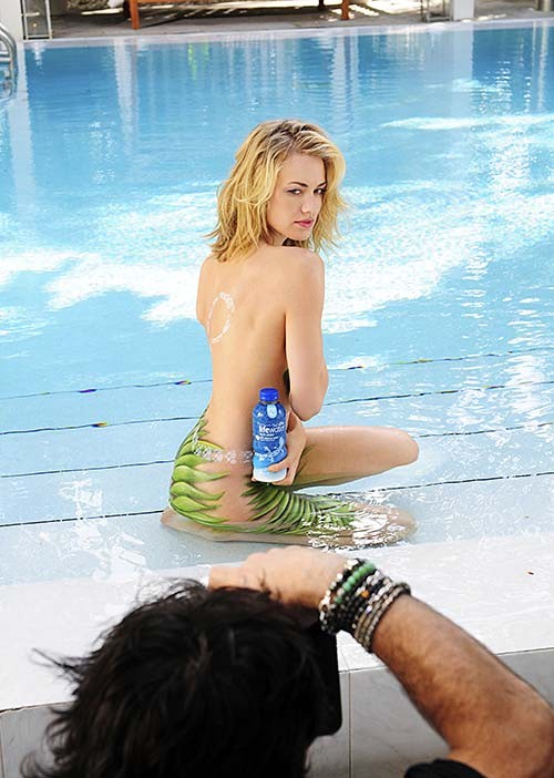 Yvonne Strahovski posing nude and painted on some photoshoot #75276583