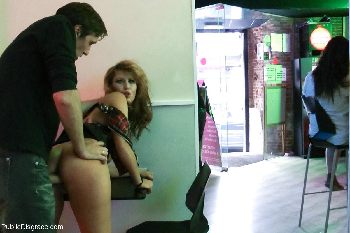 Euro trash hure wird gefickt wie eine sex-puppe in urban madrid
 #71975438