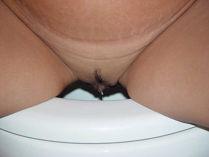Close up pussy shots of kinky Asian posing while taking a pee #75652949