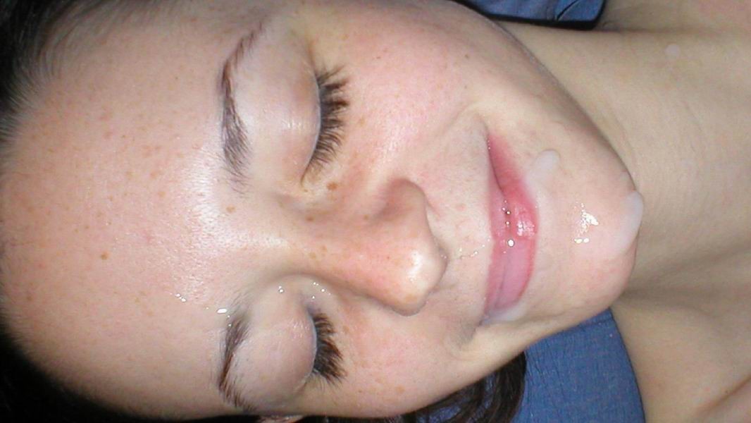 Amateur girls gets facial on their faces
 #74263629