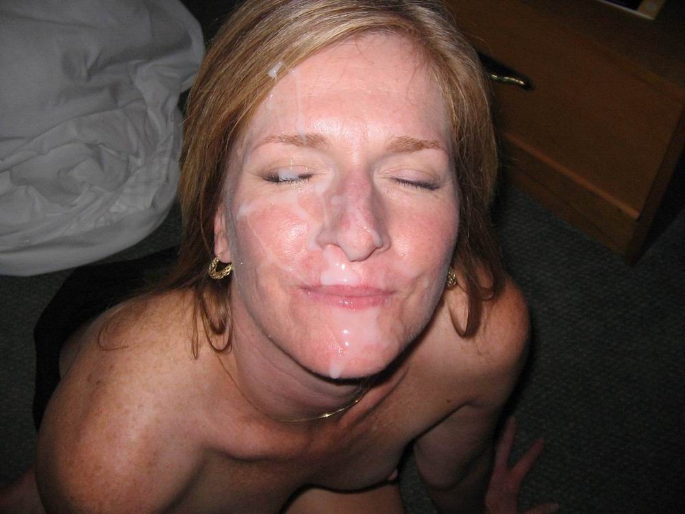 Amateur girls gets facial on their faces
 #74263633