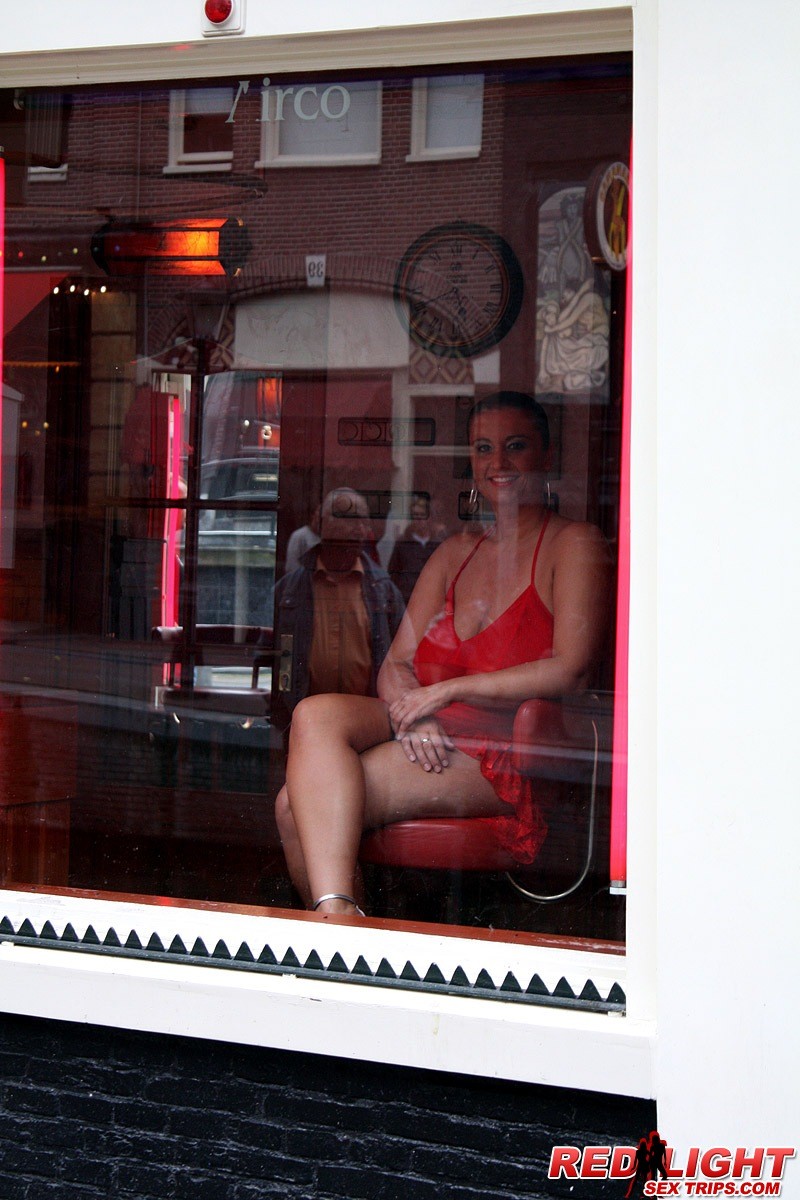 Tourist Bangs A Big Breasted Amsterdam Prostitute Rough