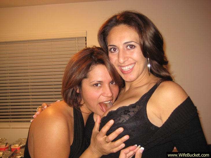 Esposas reales en cintas de sexo casero
 #70346068
