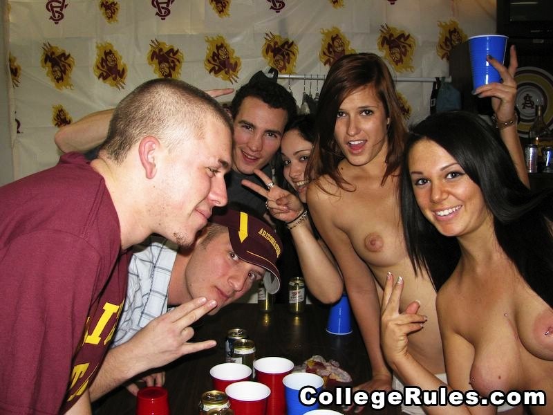 Drunk college girls have crazy sex after dorm party #75697848