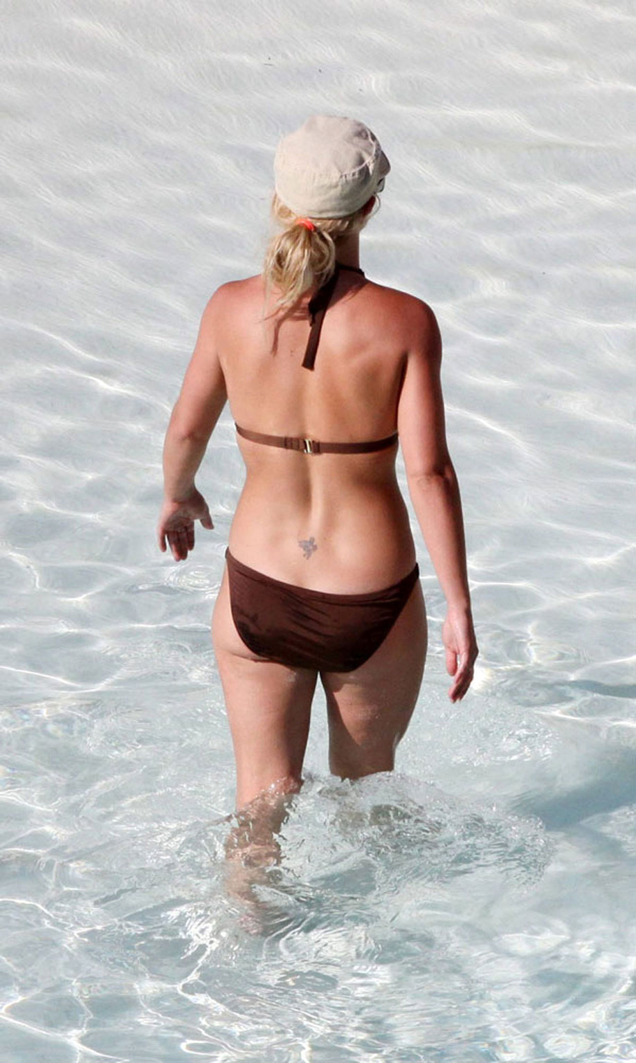 Britney Spears exposing her sexy body and hot ass in bikini #75350330