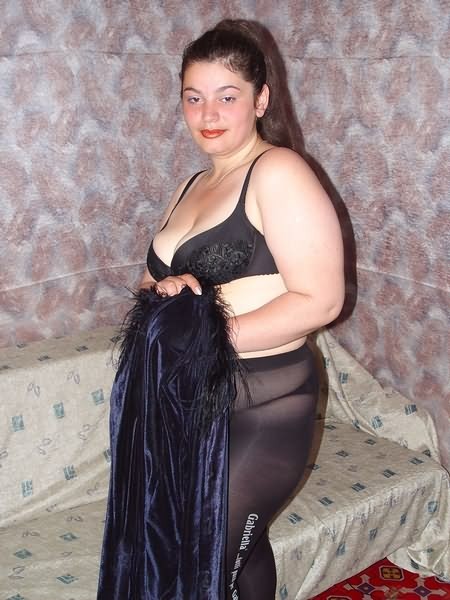 Fat amateur woman nude #75584564