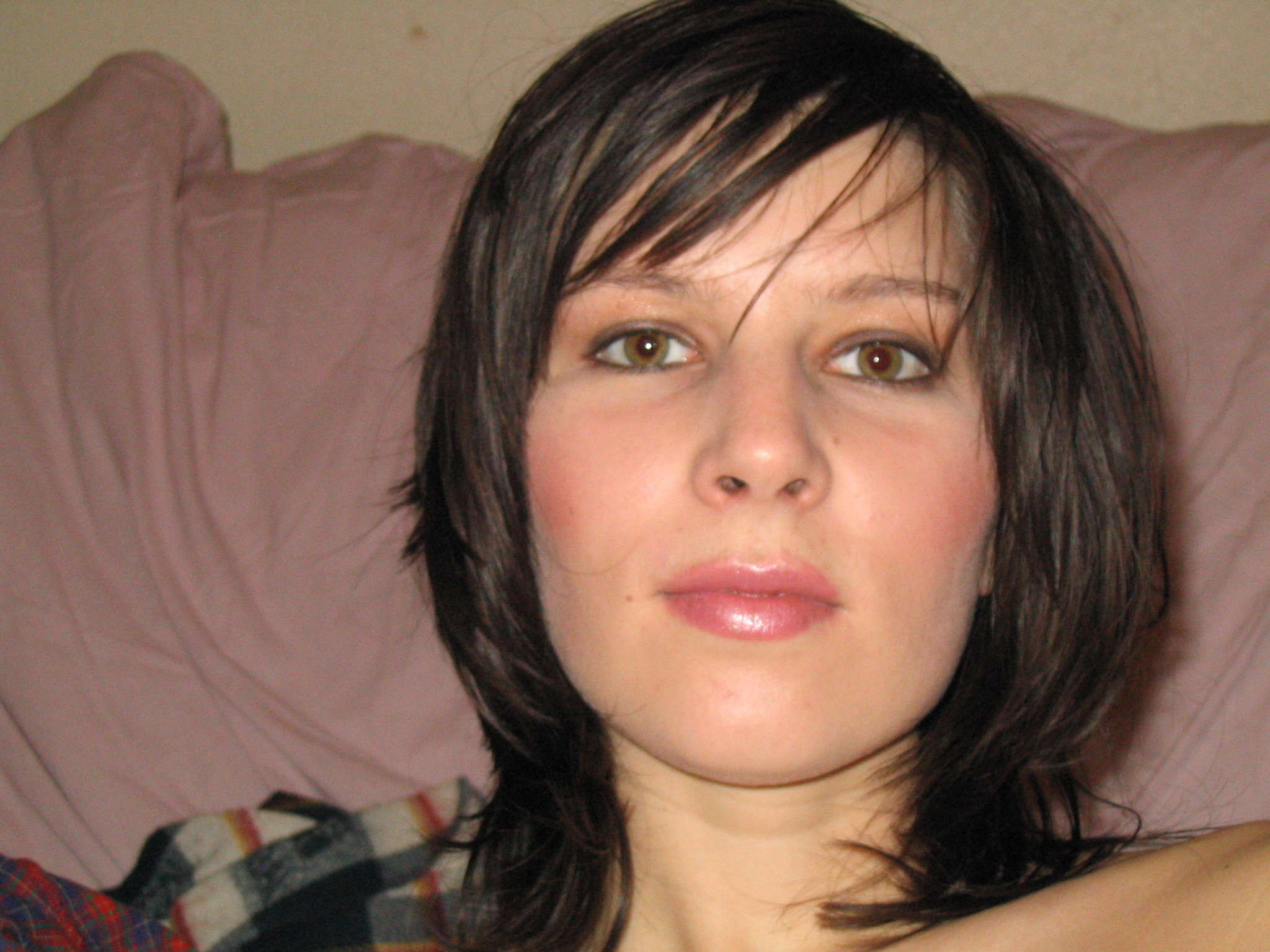 Wunderschöne Laura in der Nacktheit
 #75705694