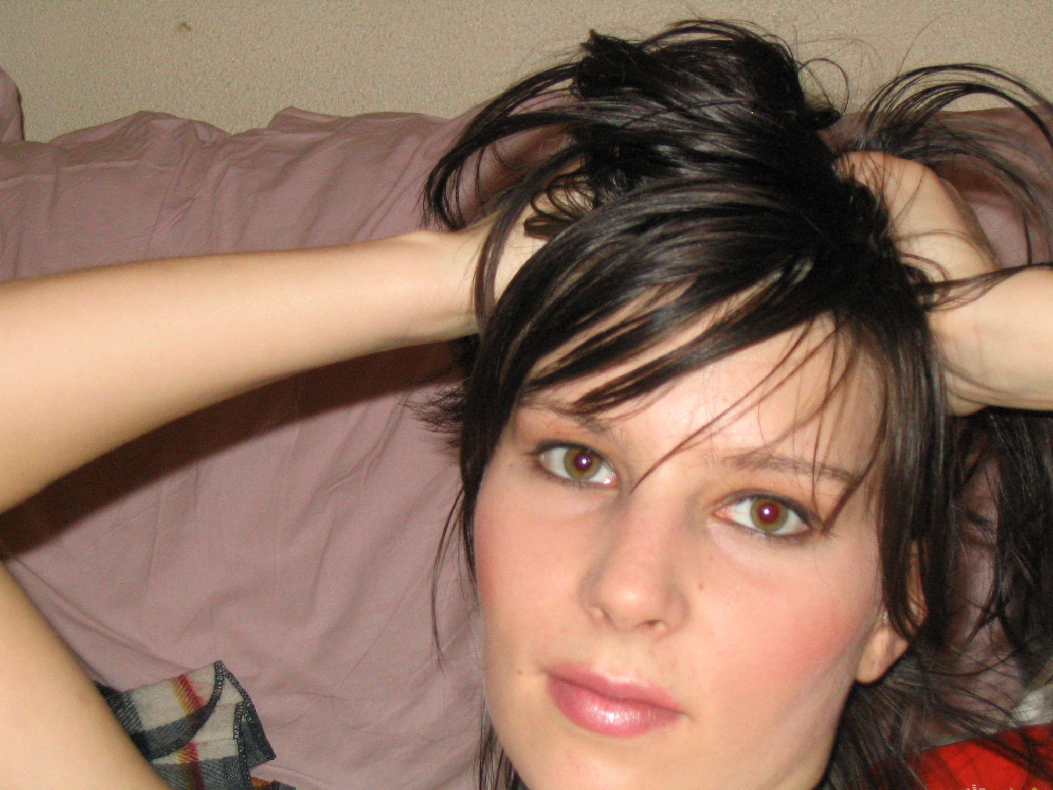 Wunderschöne Laura in der Nacktheit
 #75705707