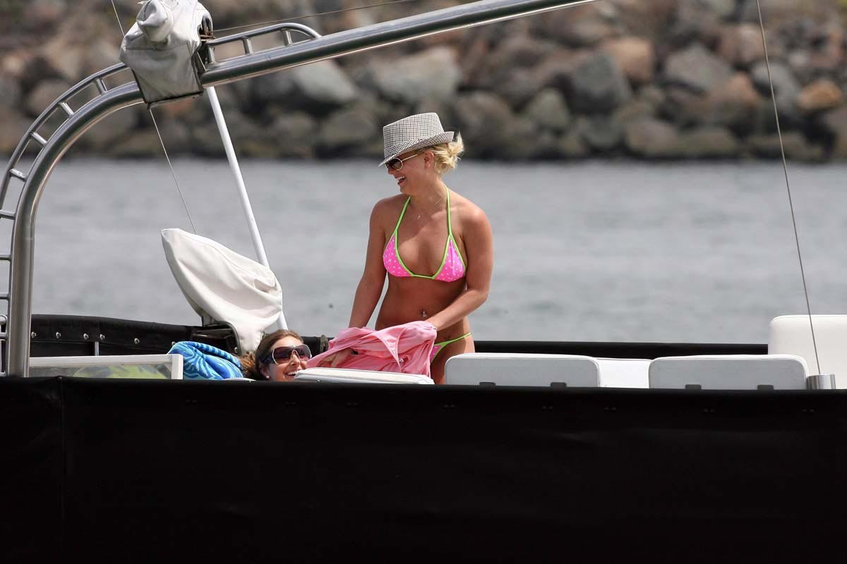 Britney spears cuerpo travieso en bikini muy sexy
 #75393333