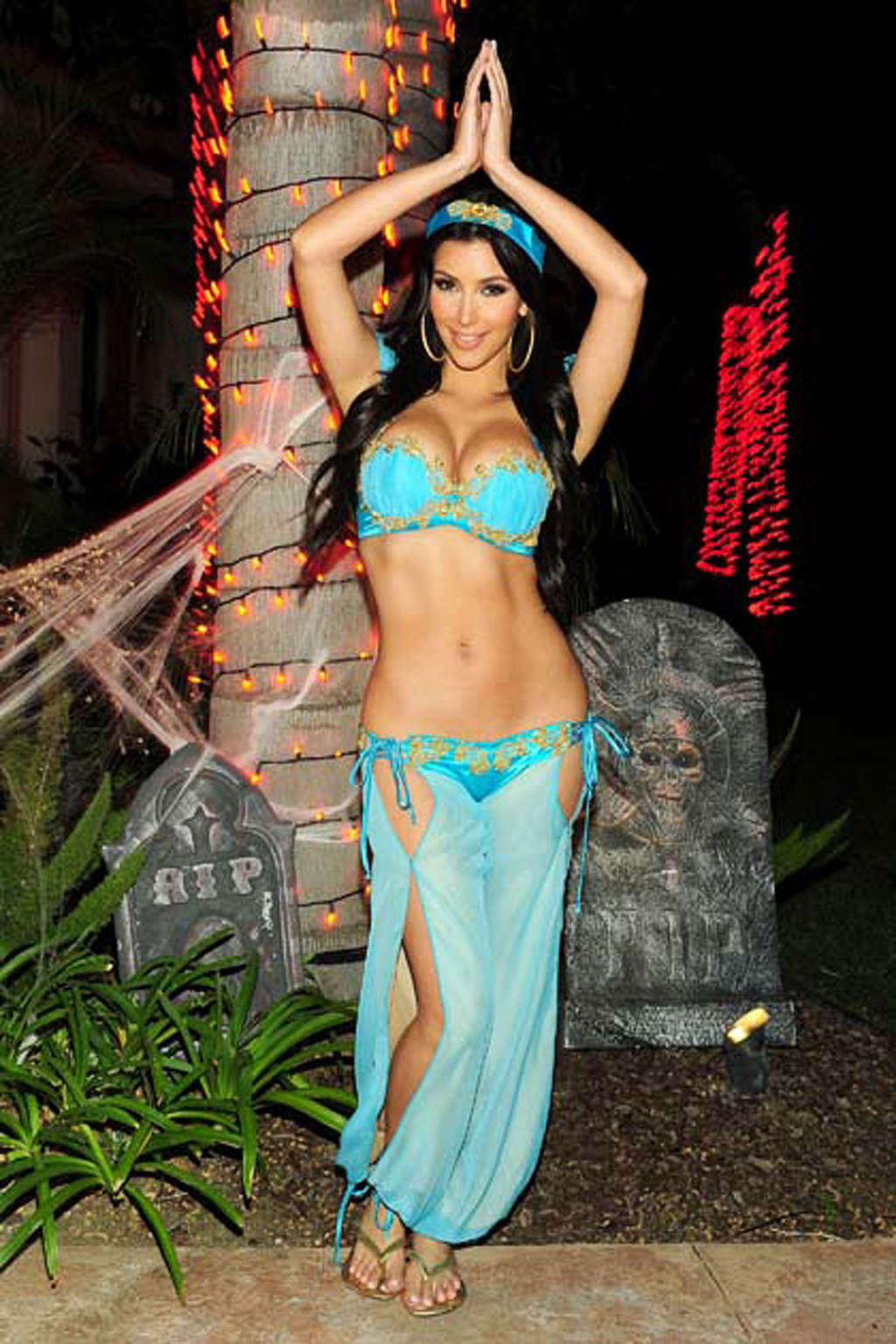 Kim Kardashian looking sexy in helloween costume and showing her tits #75375547