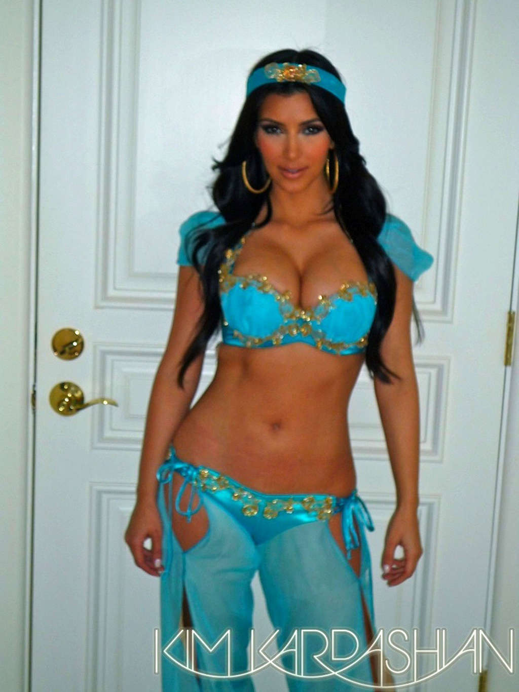 Kim Kardashian looking sexy in helloween costume and showing her tits #75375593