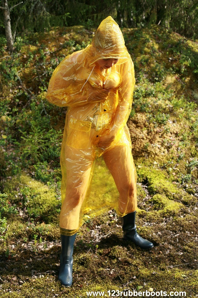 Sexy caoutchouc plastique vêtements de pluie
 #73250188
