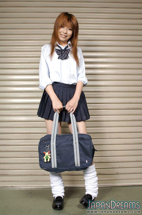 Japanese teen schoolgirl Hitomi upskirt shots #69966881