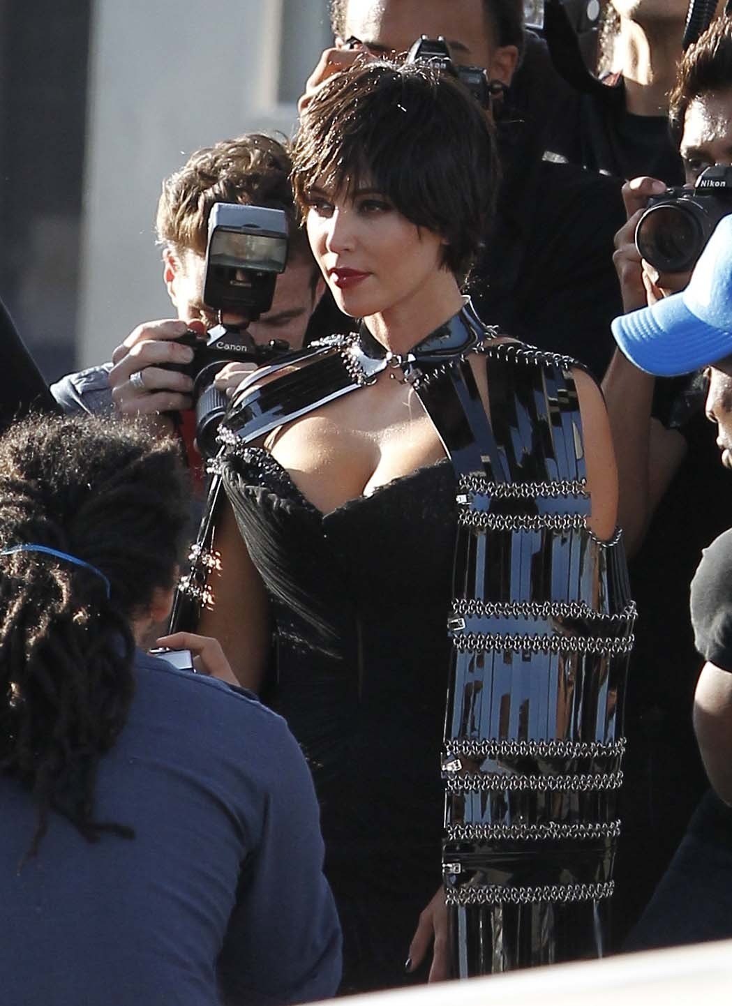 Kim Kardashian che fa un photoshoot molto caldo a Los Angeles
 #75263341