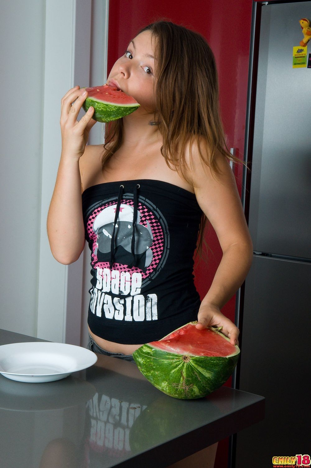 Pretty teen gets totally naked and plays with watermelon #78647589