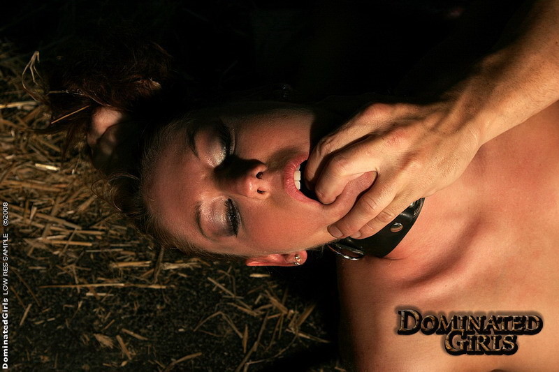 Kinky babe having tortured in advance of the hardcore fucking #72204517
