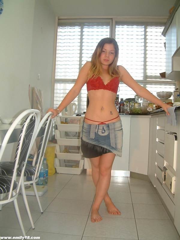 Cute emily strips on the kitchen