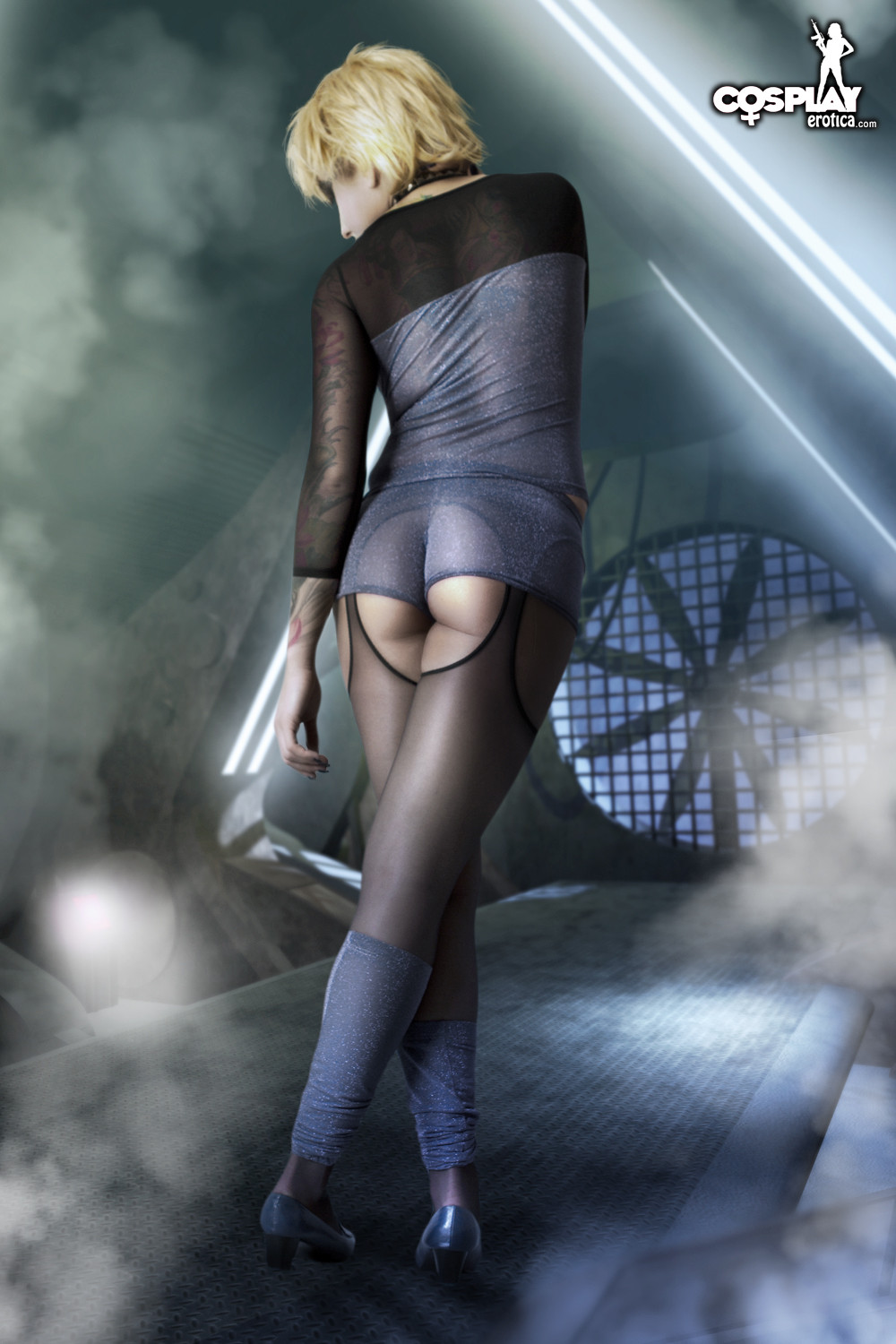 Foto cosplay erotico con Kayla come blade runner
 #67363996