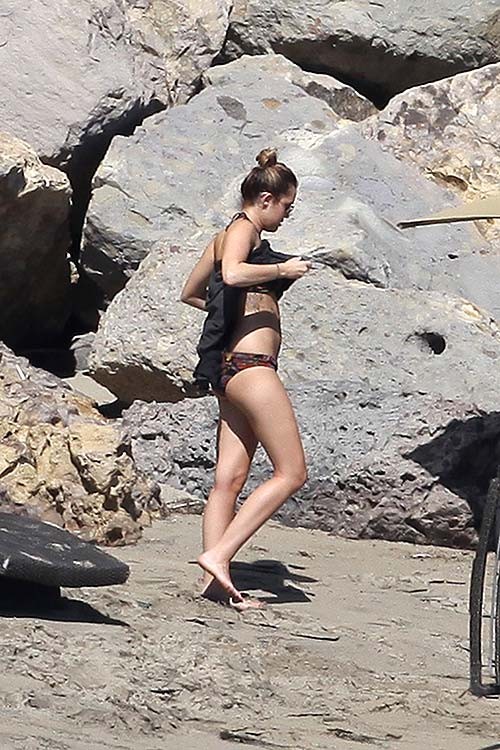 Miley Cyrus fucking sexy and hot bikini paparazzi photos on beach #75286725