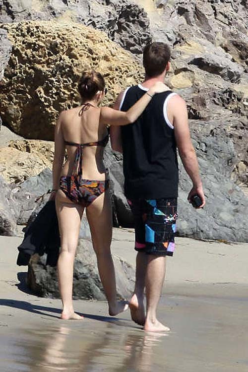 Miley Cyrus fucking sexy and hot bikini paparazzi photos on beach #75286737