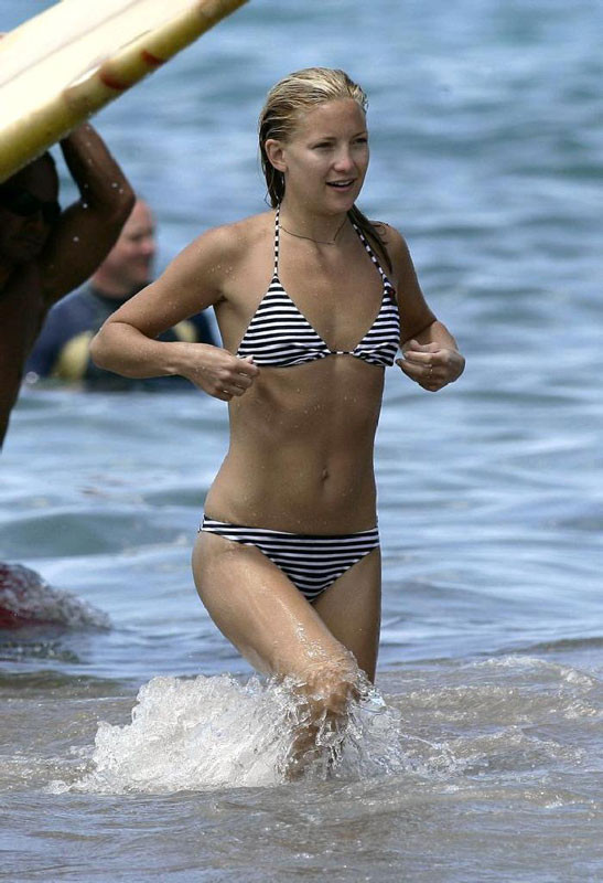 Celebrity kate hudson nice perky tits and wild dancing
 #75400364