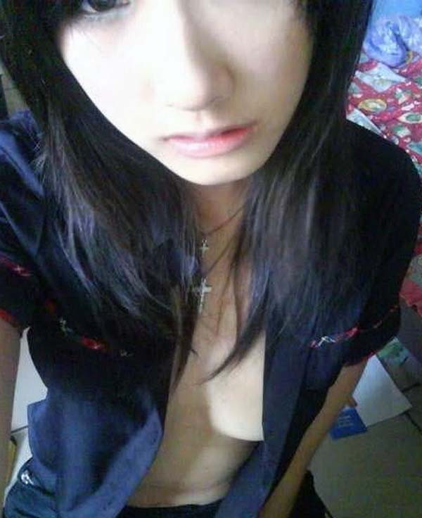 Foto di sexy amatoriali bellissime ragazze orientali
 #67302655